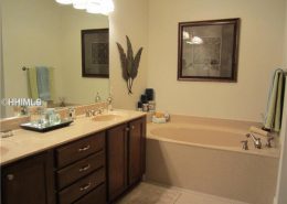 hamptonlake8