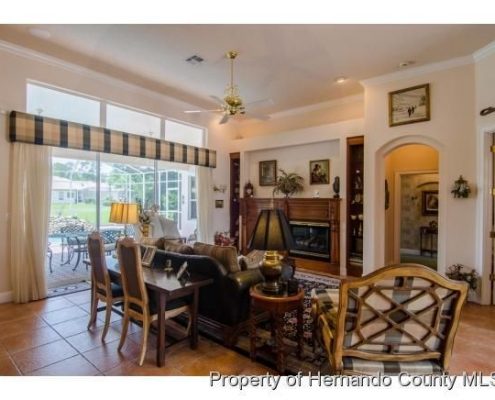 GlenLakes FL 9090 alexandria drive