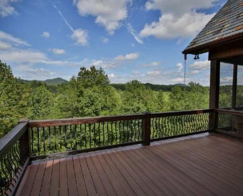 The Reserve at Lake Keowee SC 111 oakmont court