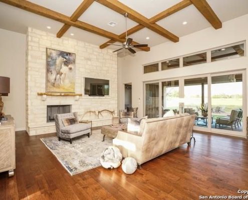 Comanche Trace 1021 Pinnacle View