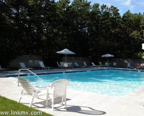 Tashmoo Woods 176 sandpiper lane
