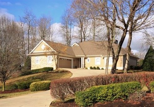The Virginian Golf Club 15222 Club Court