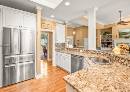 15 Longwood Drive