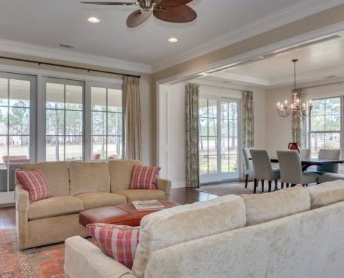 Woodside 251 summer winds circle