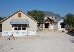 Comanche Trace 3937 Oak Park
