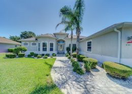 GlenLakes FL 8381 Mobile Circle