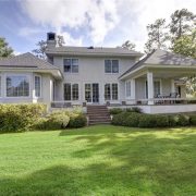 2 Oak Glade Court