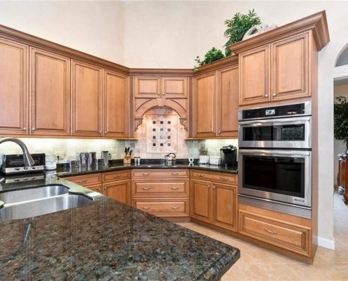 Harbour Ridge 2002 Royal Fern Court