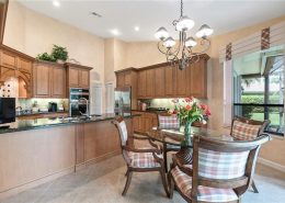 Harbour Ridge 2002 Royal Fern Court