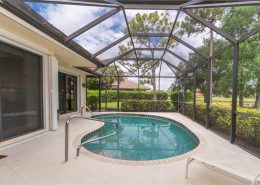 Harbour Ridge 2002 Royal Fern Court