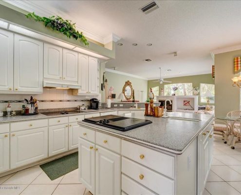 GlenLakes FL 9219 Grand Cypress Drive