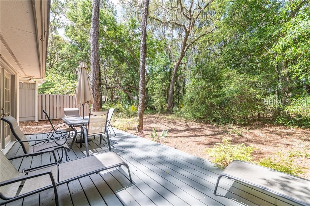 8 Dewberry Lane