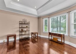 Woodside 221 Bay Tree Court