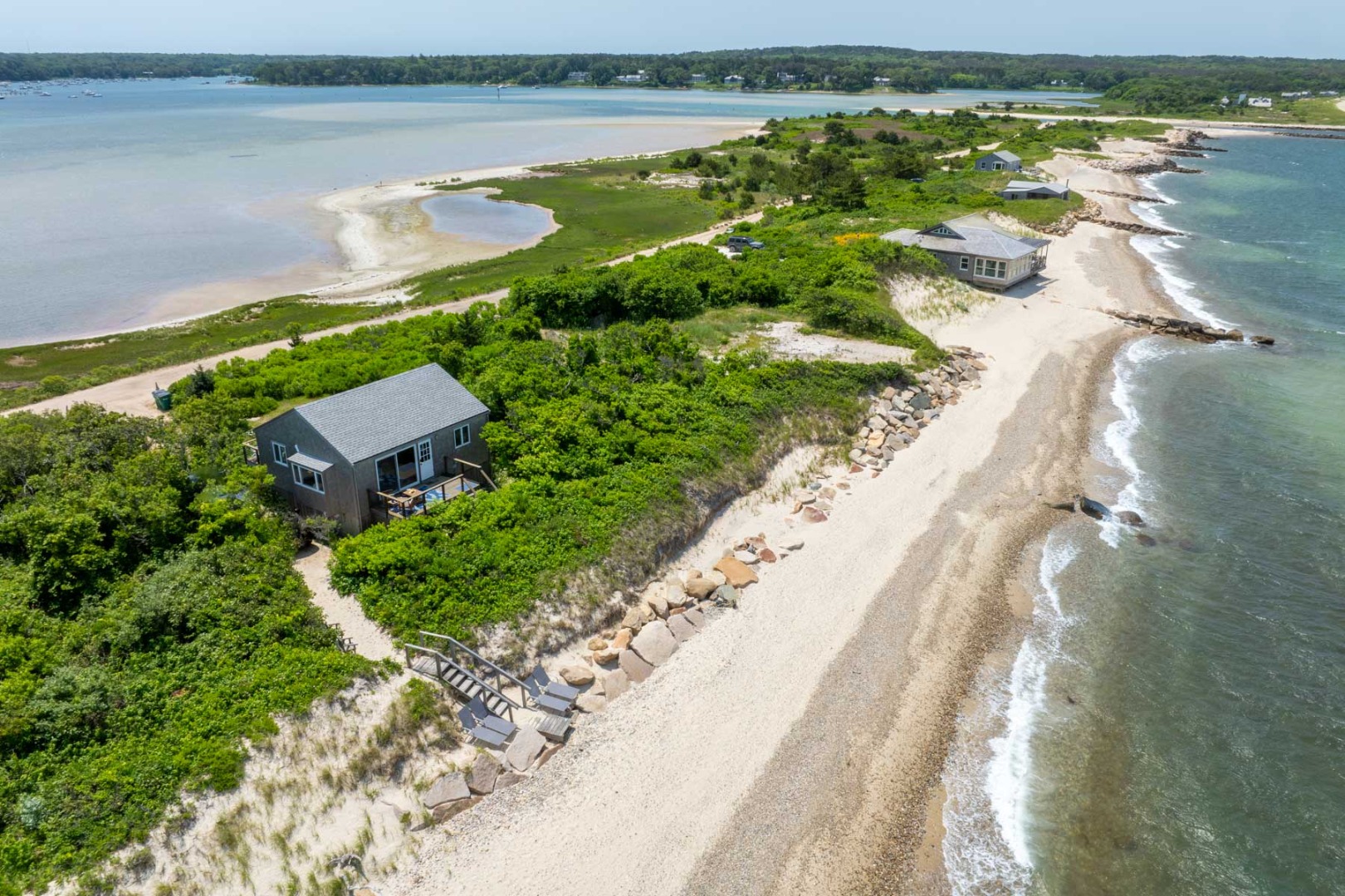 vineyard haven luxury homes