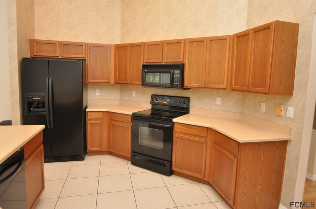 5 Hidden Lake Way