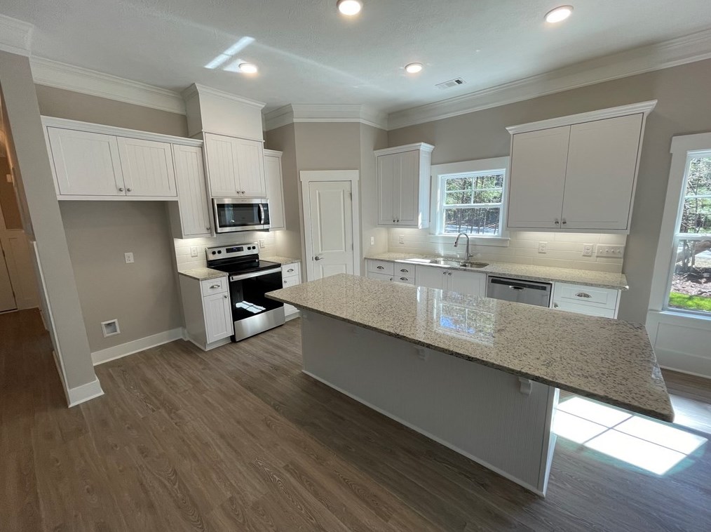 202 Clearwater Lane