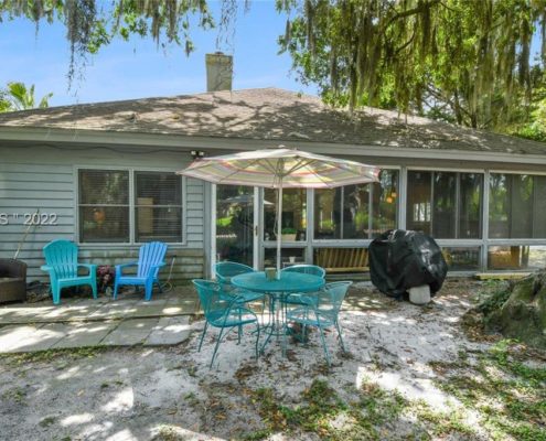 Moss Creek SC 1 Royal Pointe Drive