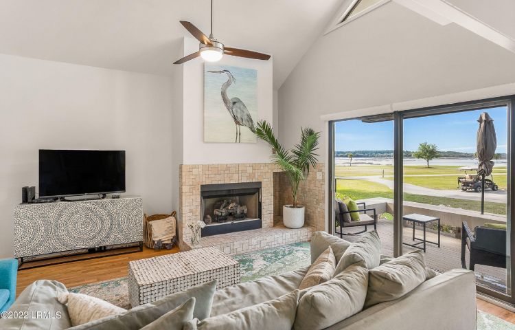 2024 Bluff Villas Road