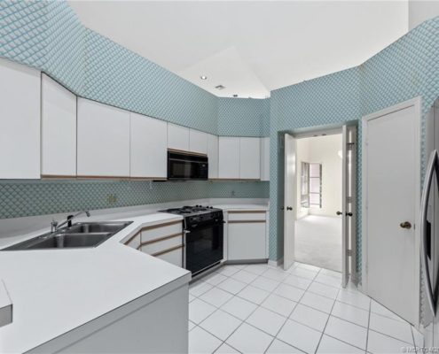 Harbour Ridge Yacht & CC 1512 NW Sweet Bay Circle