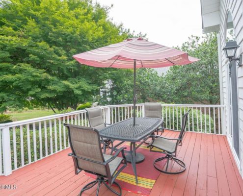 619 Oyster Bay Court