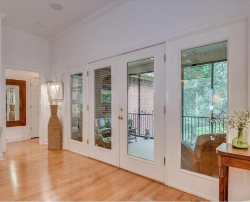 Woodside 106 Poplar Hill Court