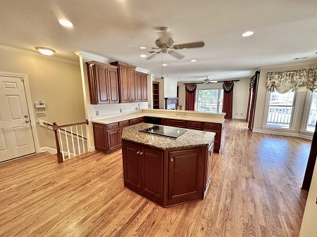 Woodside SC 146 Mockernut Circle