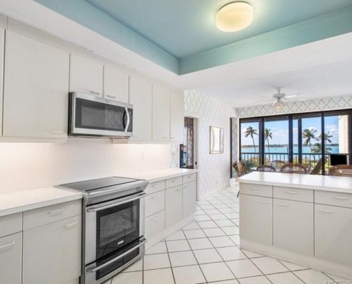 Sailfish Point FL 2818 SE Dune Drive 2207