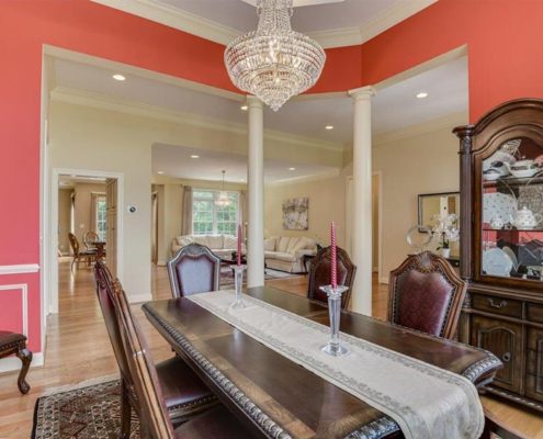 woodside dining 114 Periwinkle Court