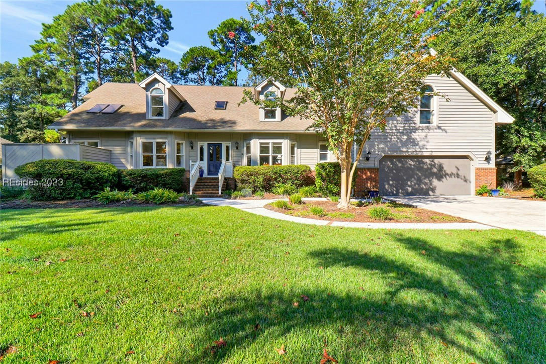 13 Fairlawn Court