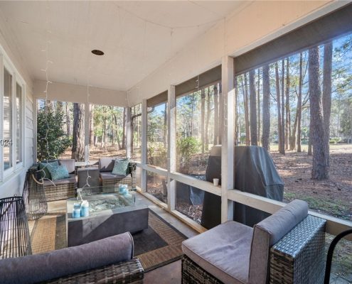27 Fernwood Court