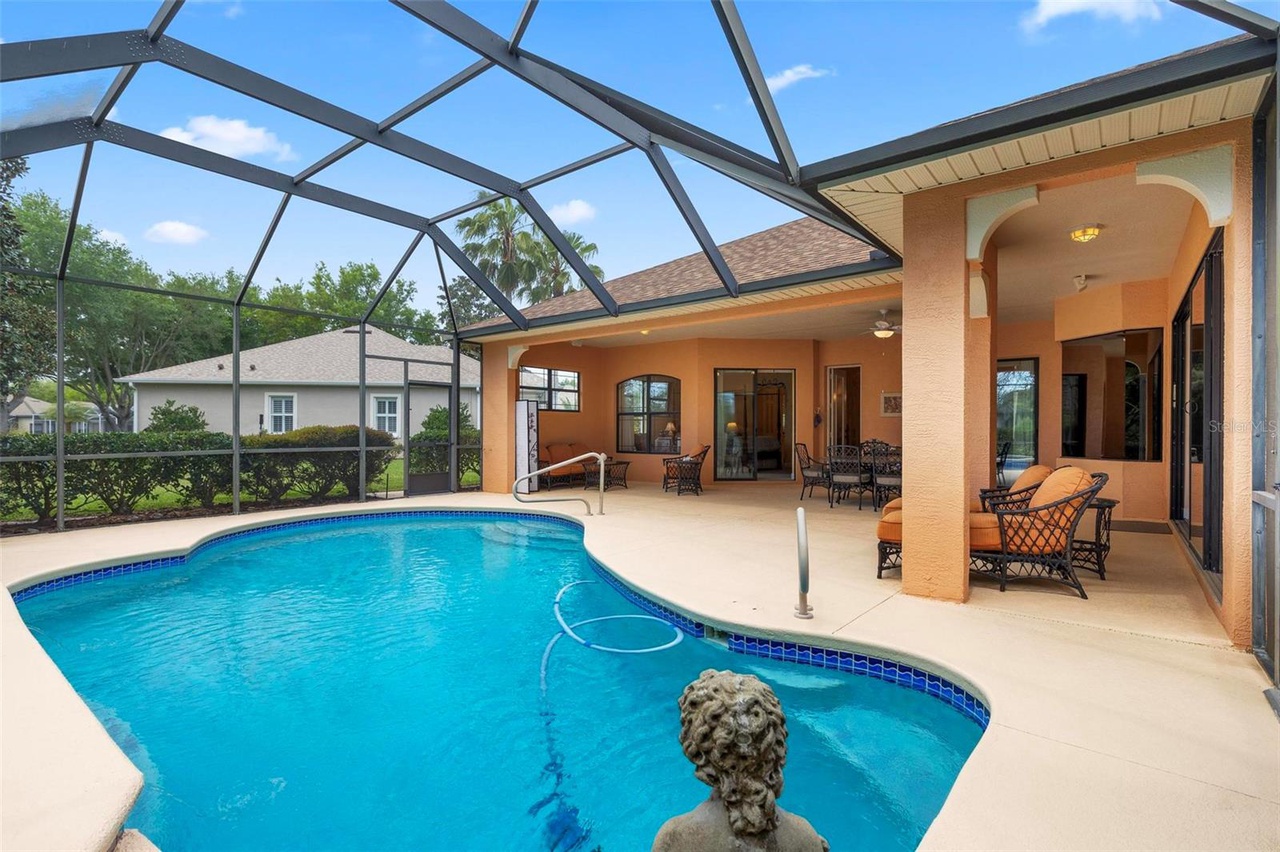 14 Oasis Drive