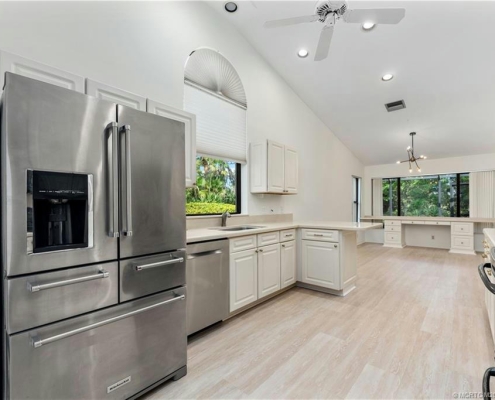 hr kitchen 1828 NW Buttonbush Circle