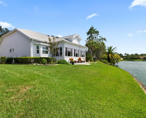 23 Pelican Court