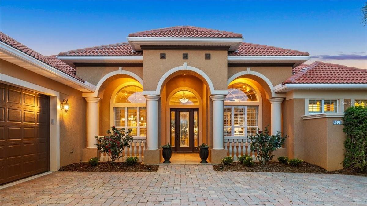 30 Oak View Circle East