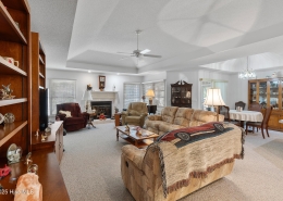 212 Olde Oak Lane