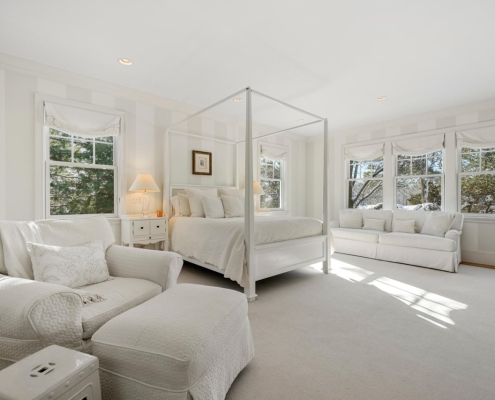 PARKER BEDROOM 320 Parker Road Osterville MA 02655