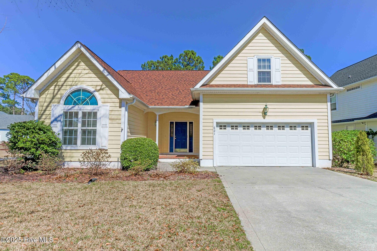 621 Riverwood Drive