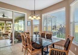 HR auction - breakfast area