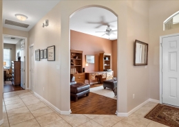 HR auction - office