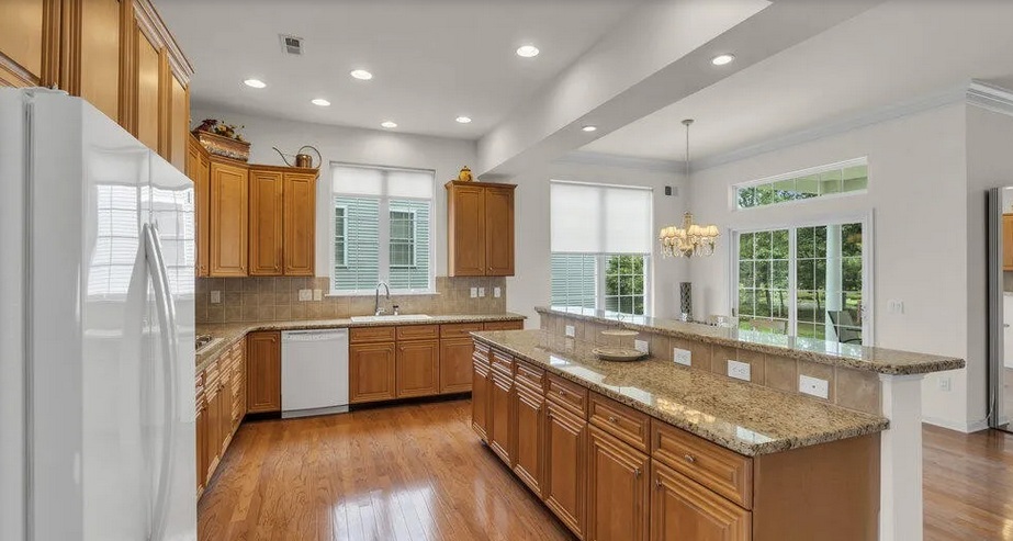 39 Barton Creek Drive