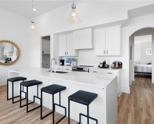 121 Waterview Court