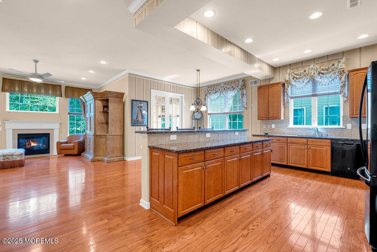 7 Shoal Road