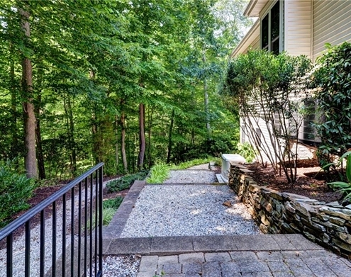4341 Garden View