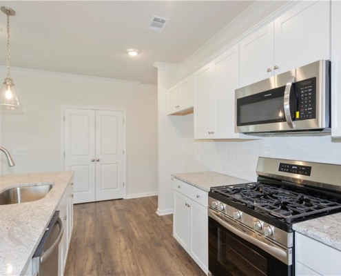 creekwood 11-5 - kitchen