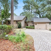 28 Oak Court
