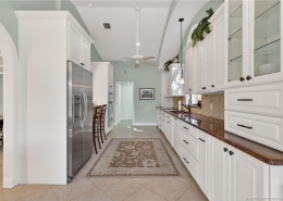 1606 NW Buttonbush Circle