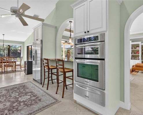 1606 NW Buttonbush Circle