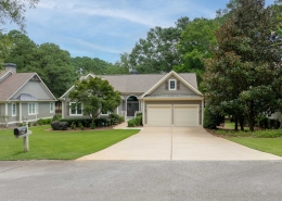 124 Oakton North