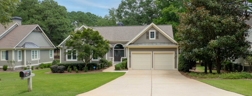 124 Oakton North