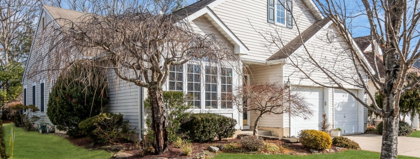 17 Medinah Court
